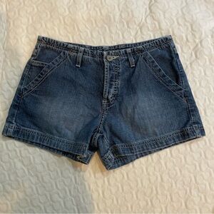 American Eagle Outfitters Blue Jean Denim Shorts Sz 2 AE Supply Vintage Classic